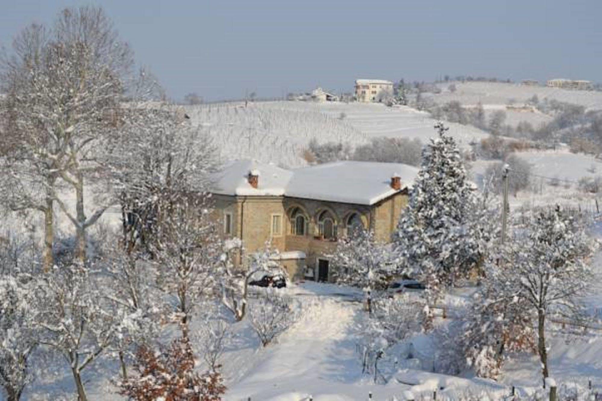 Agriturismo Costa Dei Platani Acqui Terme Dış mekan fotoğraf