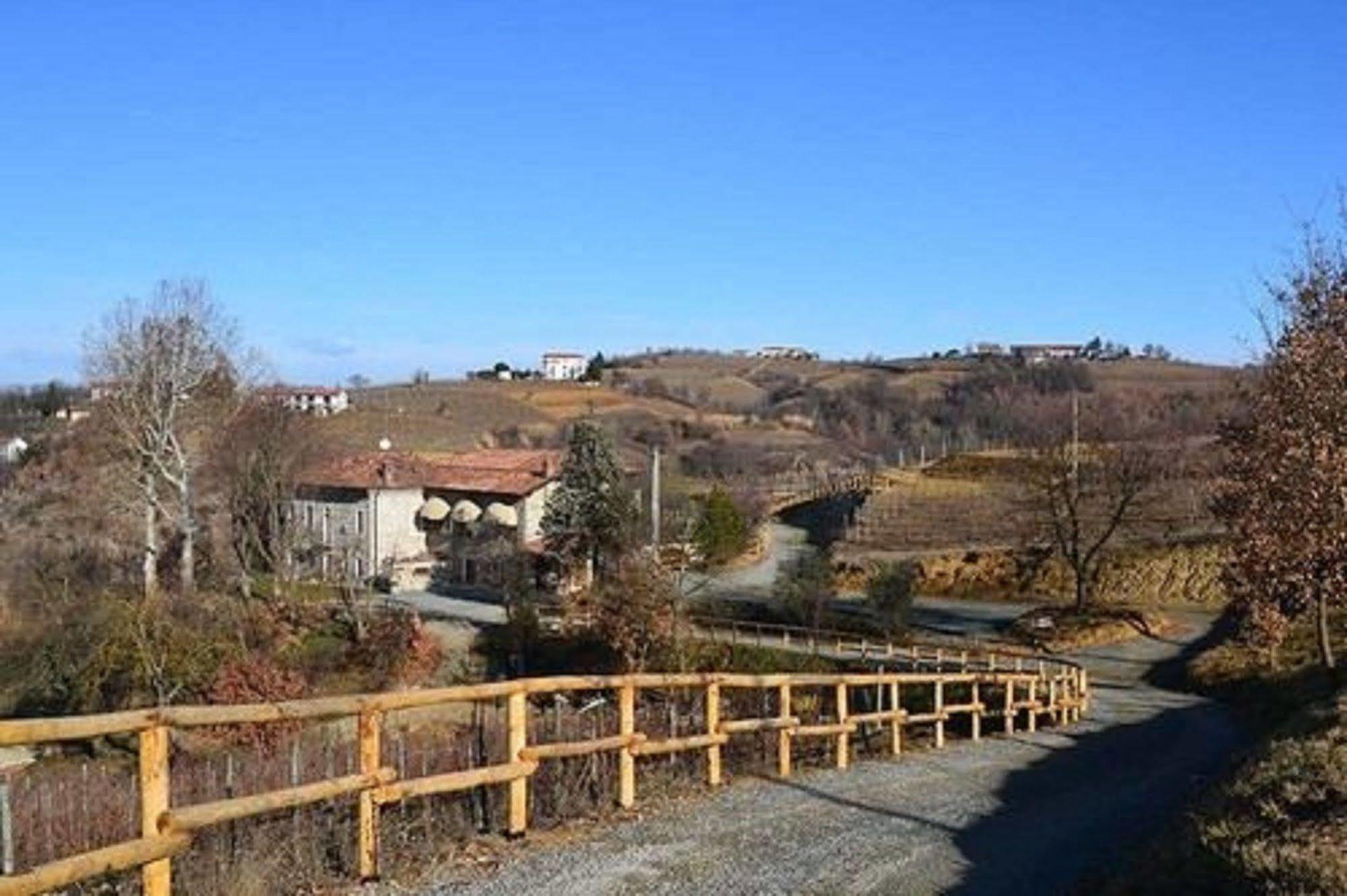 Agriturismo Costa Dei Platani Acqui Terme Dış mekan fotoğraf