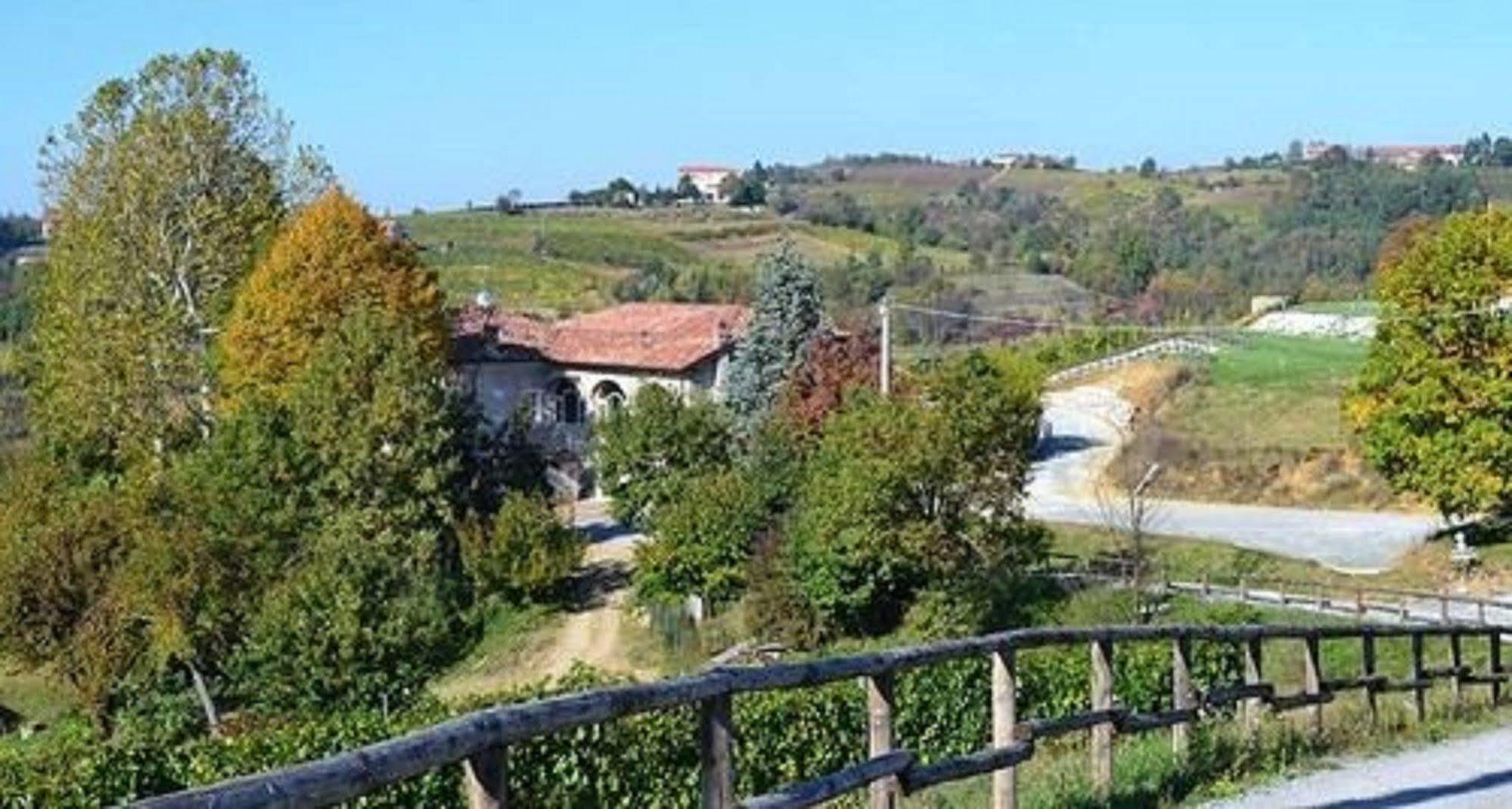 Agriturismo Costa Dei Platani Acqui Terme Dış mekan fotoğraf